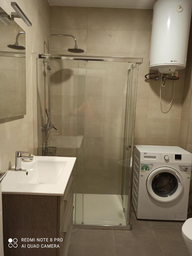 Acogedor Apartamento En El Centro De Хихон Екстериор снимка